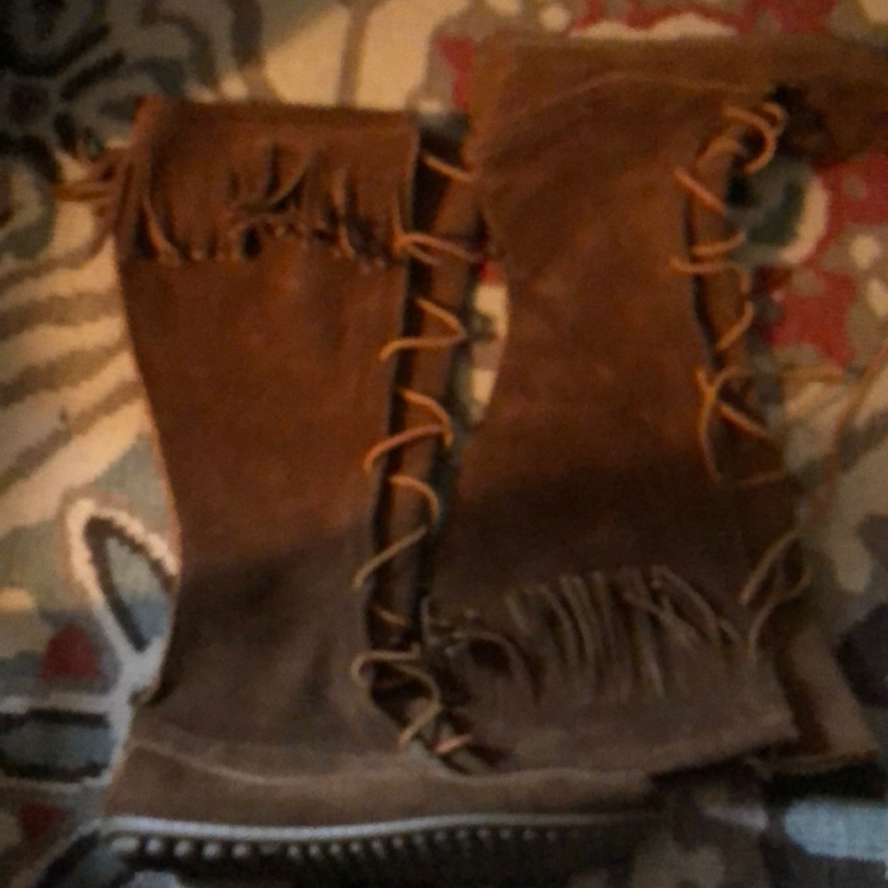 Brown suede Minnetonka boots size 9